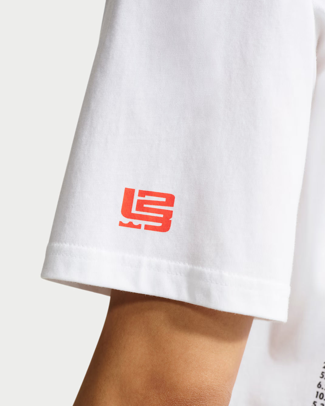 NIKE Kaos Logo Seri Huruf, Unisex '"COD '"  NK-14